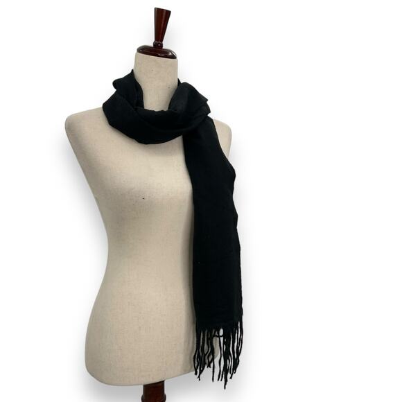 Macy's Black Fringe Trim Scarf Oblong Rectangle Solid Knit Warm Winter - Picture 7 of 13